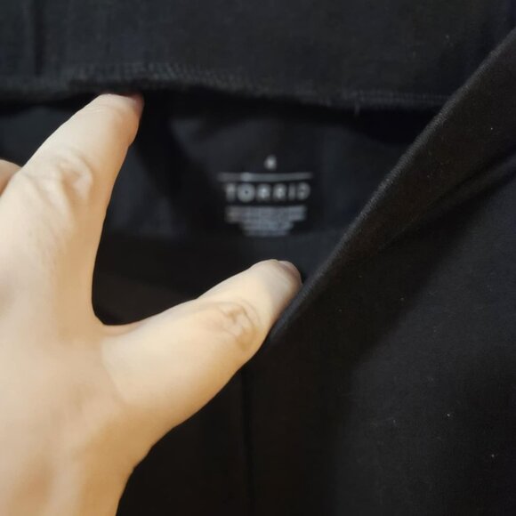$8 if Bundled! New Torrid Leggings - Picture 3 of 4